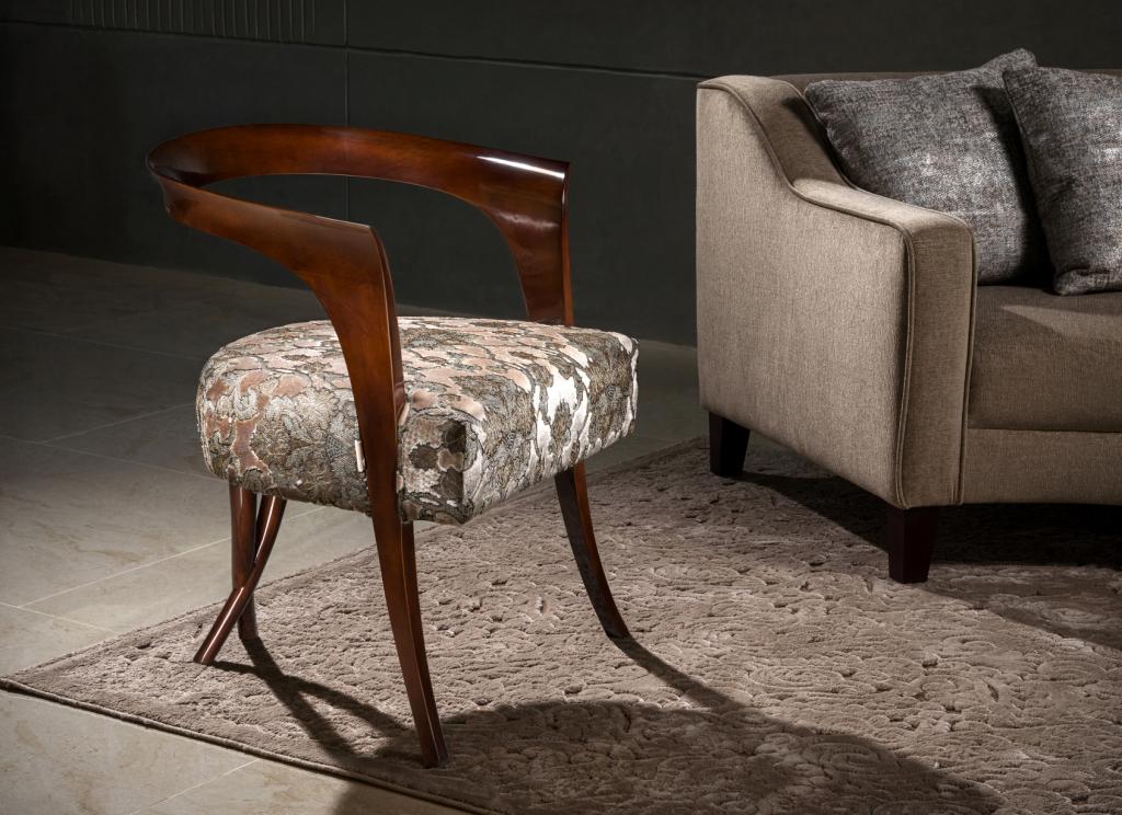 Hazel chair