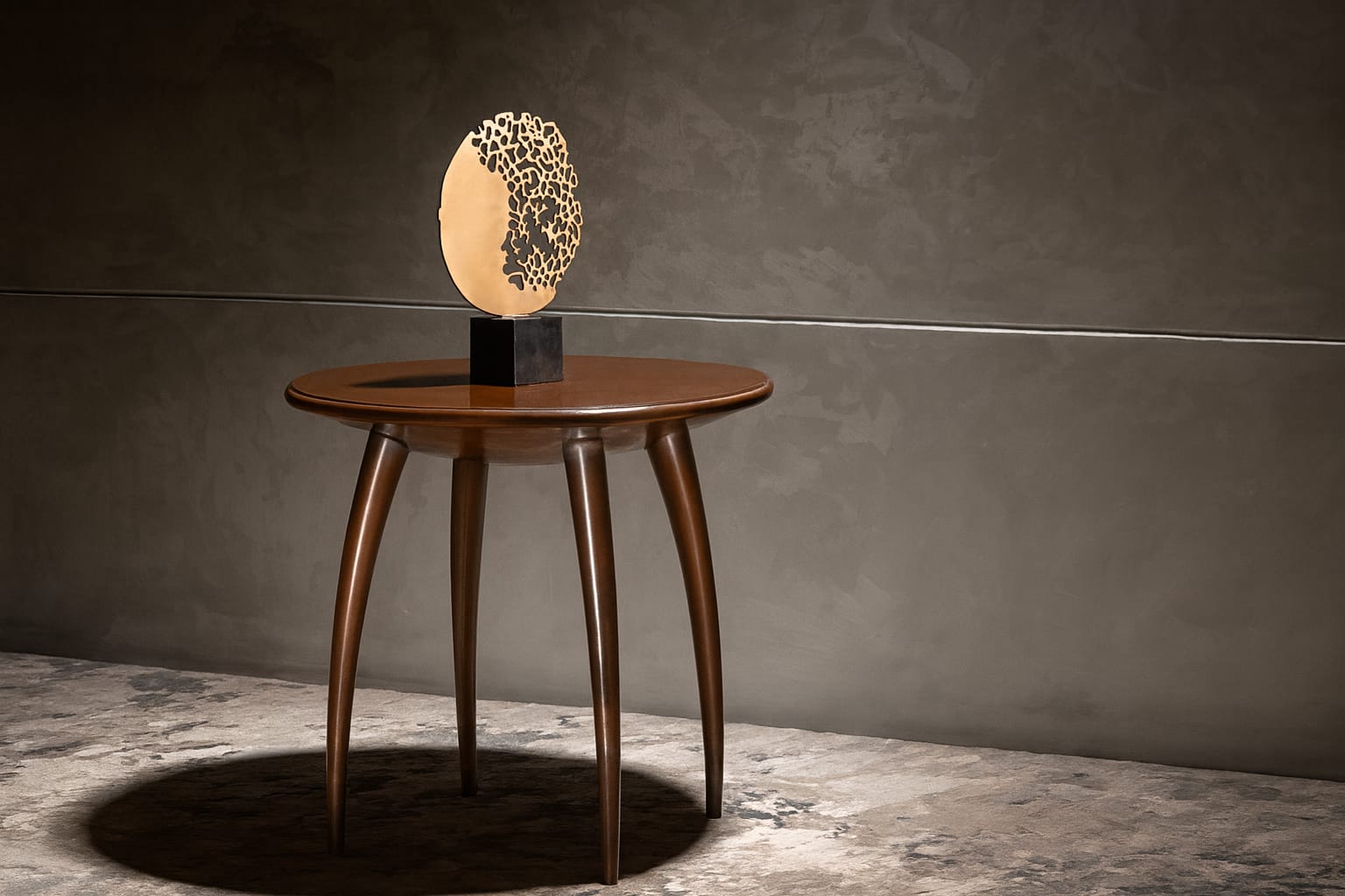 طاولة جانبية أفلاطون